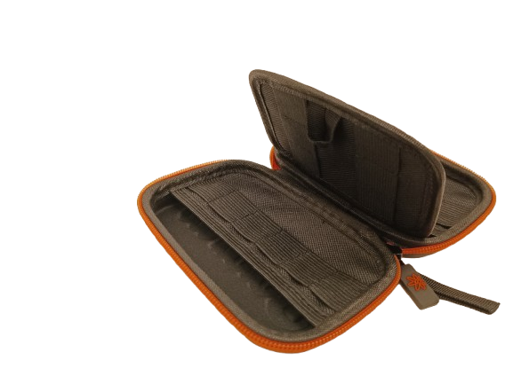 CASE SADHU PEQUENO 10